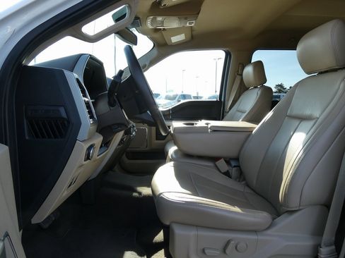 Used 2020 Ford F150 Lariat image 21