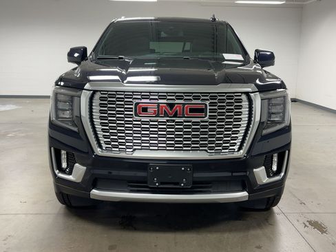 Used 2023 GMC Yukon XL Denali w/ LPO, Floor Liner Package image 4