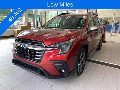 Used 2023 Subaru Ascent Limited w/ Technology Package AWD/4WD image 2