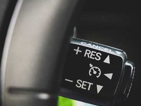 Used 2010 Toyota Tacoma 4x4 Access Cab V6 image 9