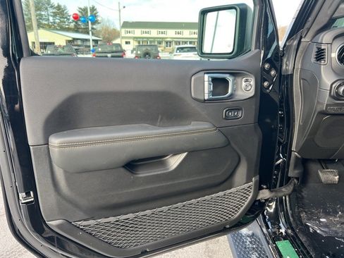 New 2026 Jeep Wrangler Sahara image 21