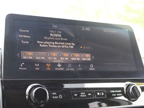 Used 2023 Nissan Armada SL image 40