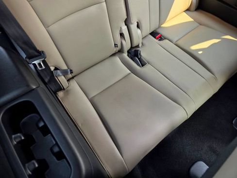 Used 2022 Honda Pilot Touring image 53