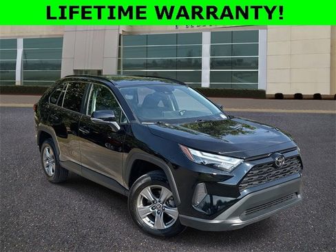 Used 2024 Toyota RAV4 XLE image 1
