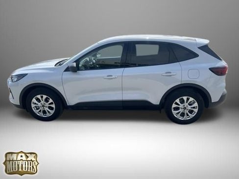 Used 2025 Ford Escape Active w/ Cold Weather Package FWD image 7