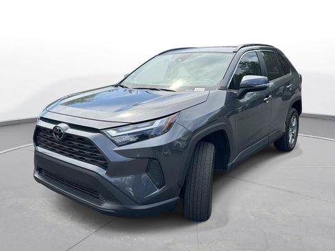 Certified 2023 Toyota RAV4 XLE w/ Convenience Package FWD image 2
