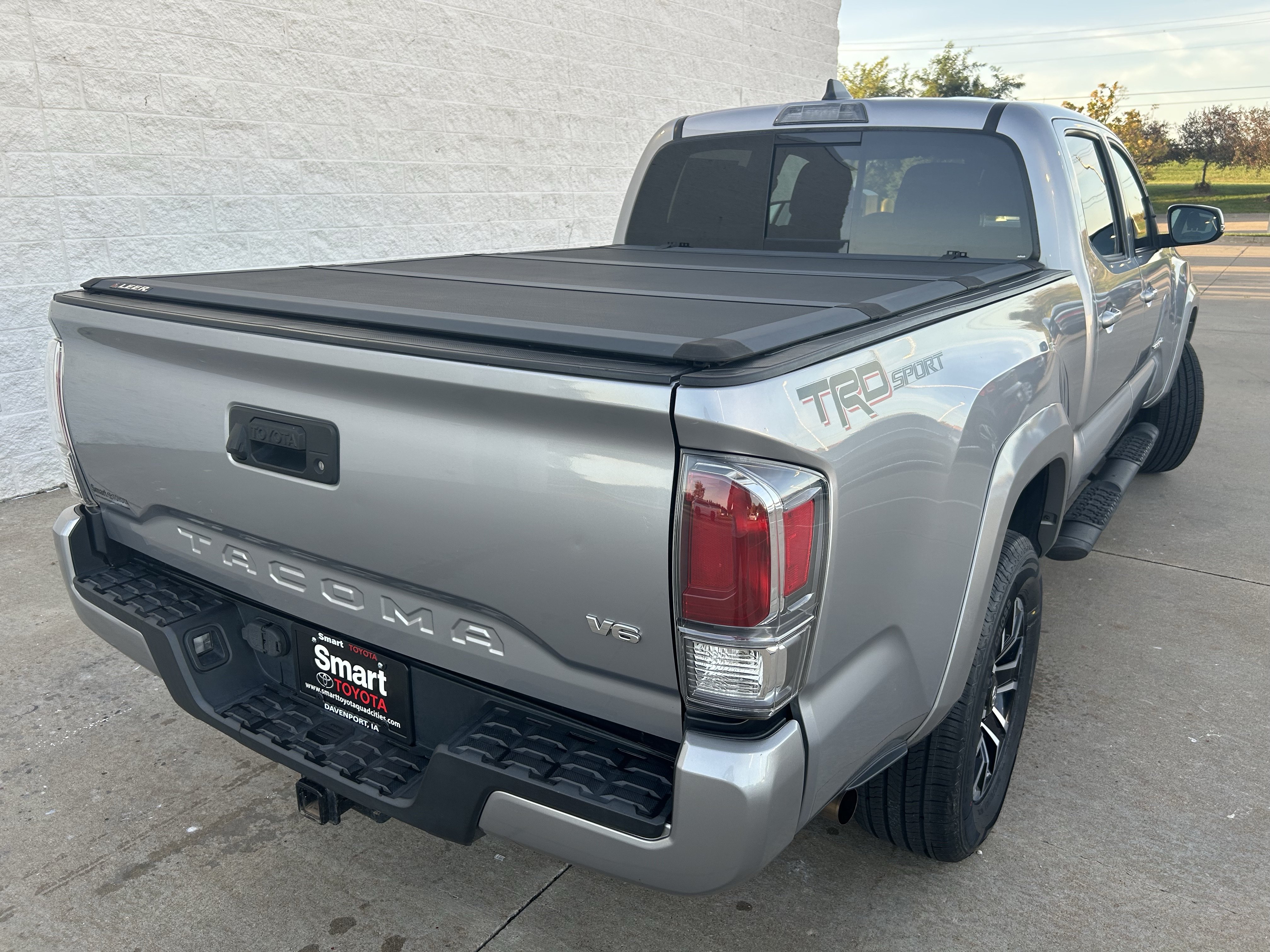 Used 2021 Toyota Tacoma TRD Sport RWD image 5
