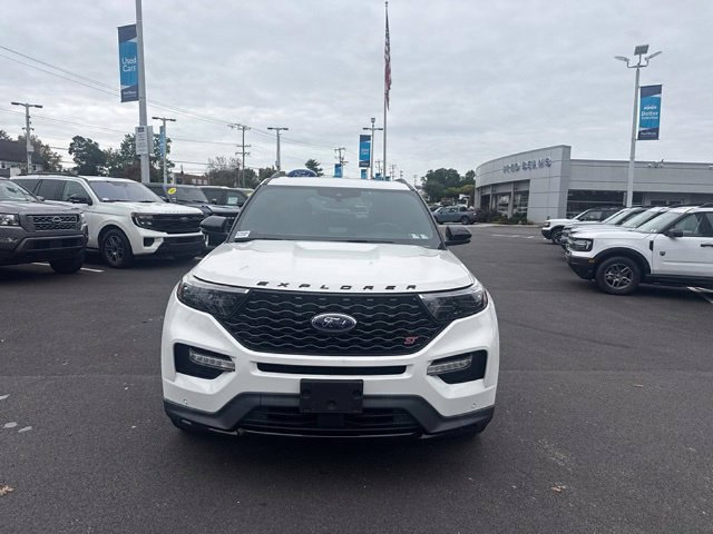 Used 2022 Ford Explorer ST w/ Equipment Group 401A AWD/4WD image 2