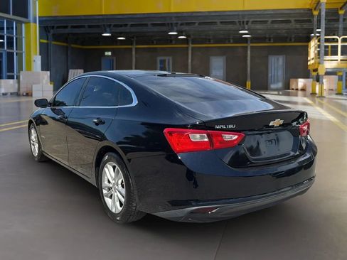 Used 2016 Chevrolet Malibu LT w/ Leather Package FWD image 7