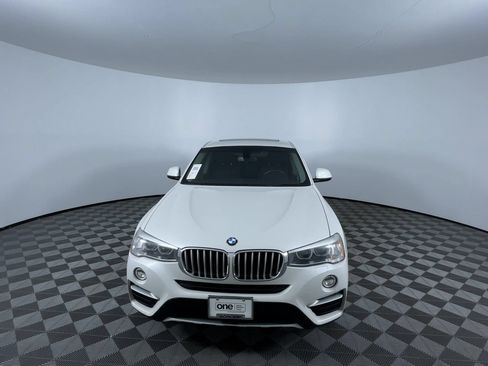 Used 2016 BMW X4 xDrive28i AWD/4WD image 3
