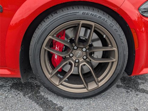 Used 2022 Dodge Charger SRT Hellcat w/ Harman/Kardon Audio Group image 14