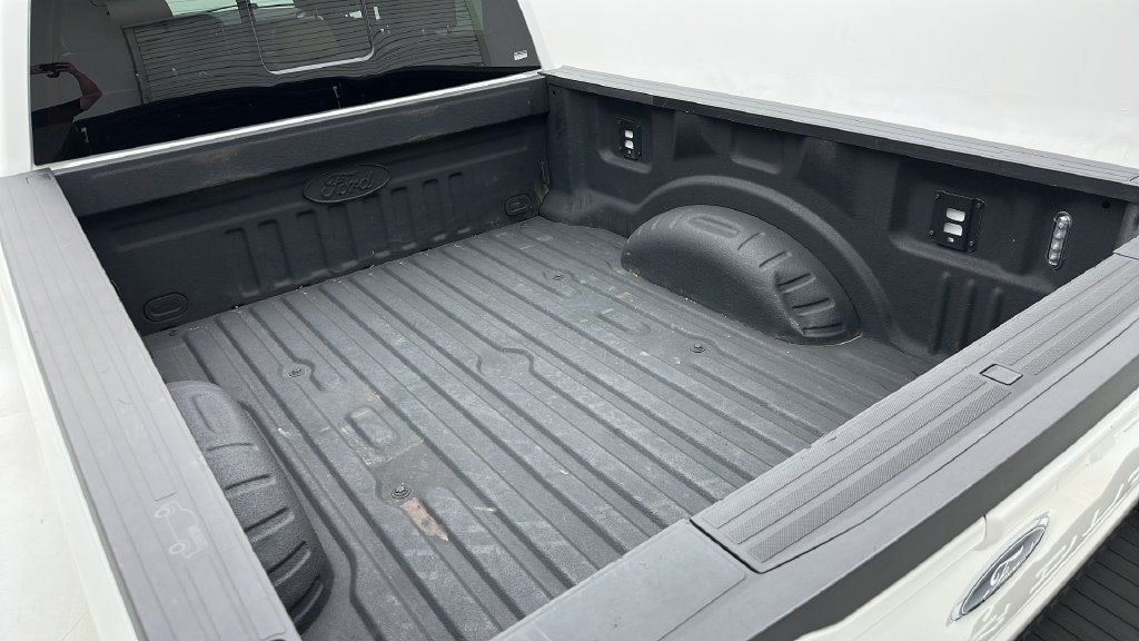 Used 2024 Ford F250 Lariat w/ Chrome Package AWD/4WD image 9
