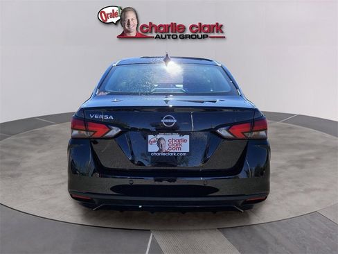 New 2025 Nissan Versa SV w/ Trunk Package image 5