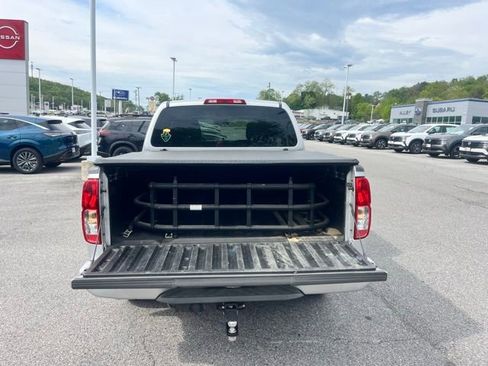 Used 2010 Nissan Frontier PRO-4X w/ Pro-4x Value Truck Pkg AWD/4WD image 7