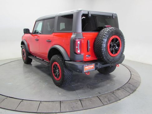 Used 2022 Ford Bronco Badlands AWD/4WD image 5