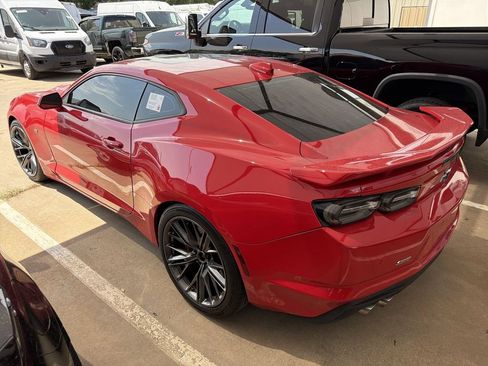 Used 2023 Chevrolet Camaro SS RWD image 2