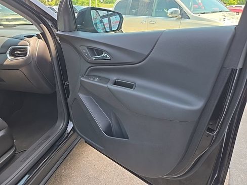 Used 2024 Chevrolet Equinox LT w/ Driver Convenience Package AWD/4WD image 70