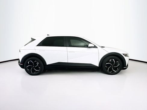 Used 2024 Hyundai Ioniq 5 SEL RWD image 10