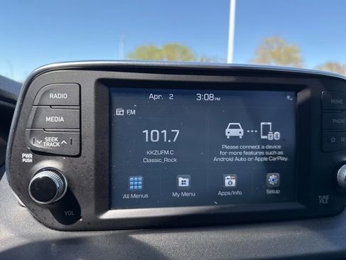 Used 2020 Hyundai Santa Fe SEL w/ Convenience Package image 14