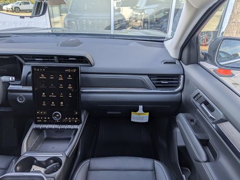 New 2026 GMC Terrain Denali w/ LPO, Floor Liner Package AWD/4WD image 5