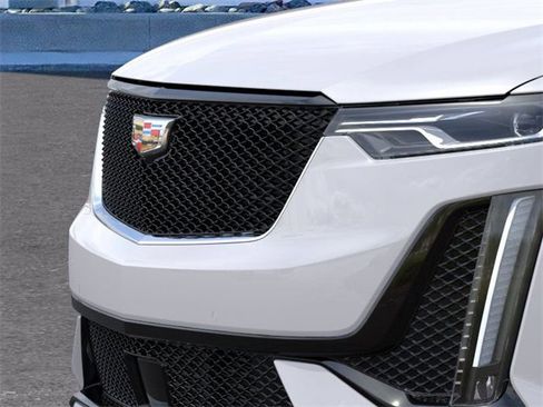 New 2025 Cadillac XT6 Sport w/ Technology Package image 13