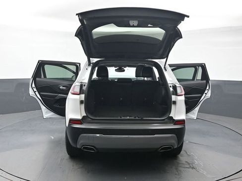 Used 2021 Jeep Cherokee Limited w/ Elite Package AWD/4WD image 45