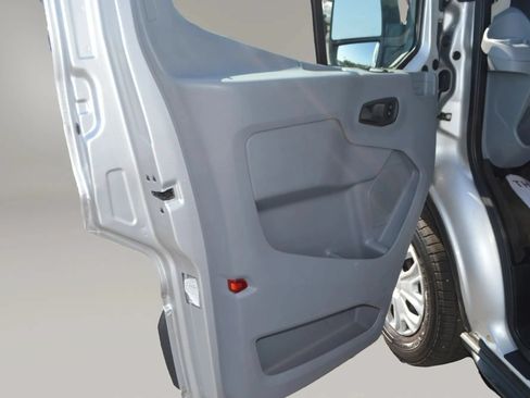 Used 2015 Ford Transit 350 XLT RWD image 13