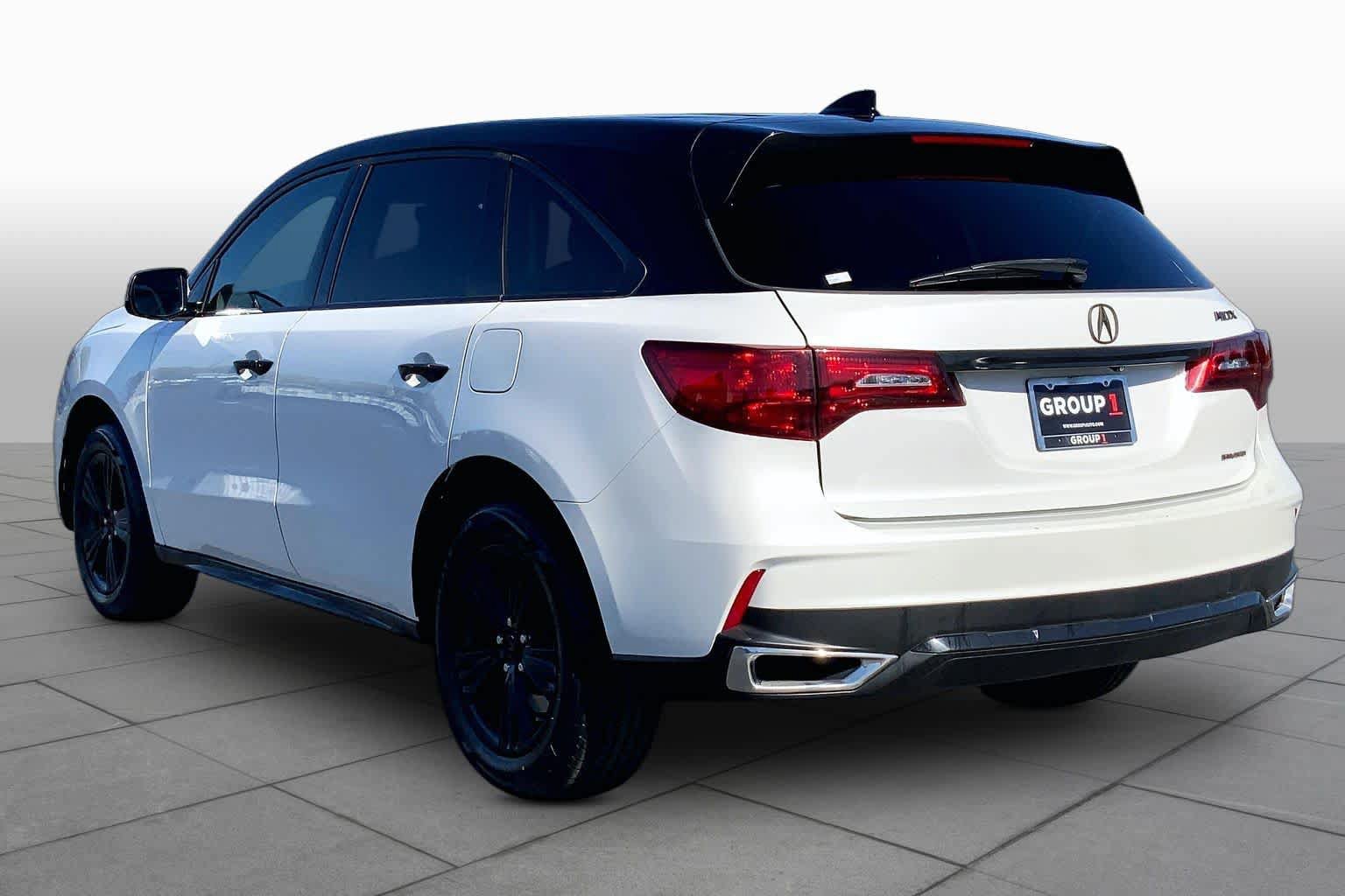 Used 2020 Acura MDX SH-AWD image 11