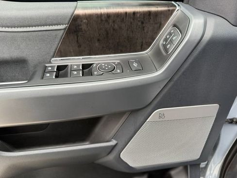 Used 2024 Ford F250 Lariat w/ Lariat Ultimate Package image 16