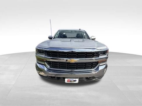 Certified 2018 Chevrolet Silverado 1500 LT w/ All Star Edition AWD/4WD image 3