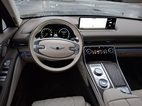 Used 2024 Genesis GV80 3.5T w/ Prestige Package image 11