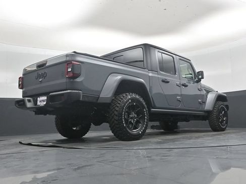New 2026 Jeep Gladiator Sport AWD/4WD image 40