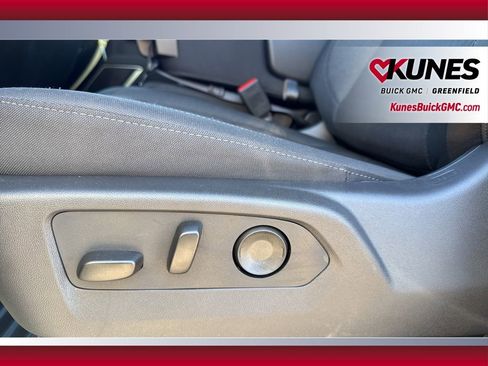 New 2026 GMC Sierra 1500 Elevation image 19