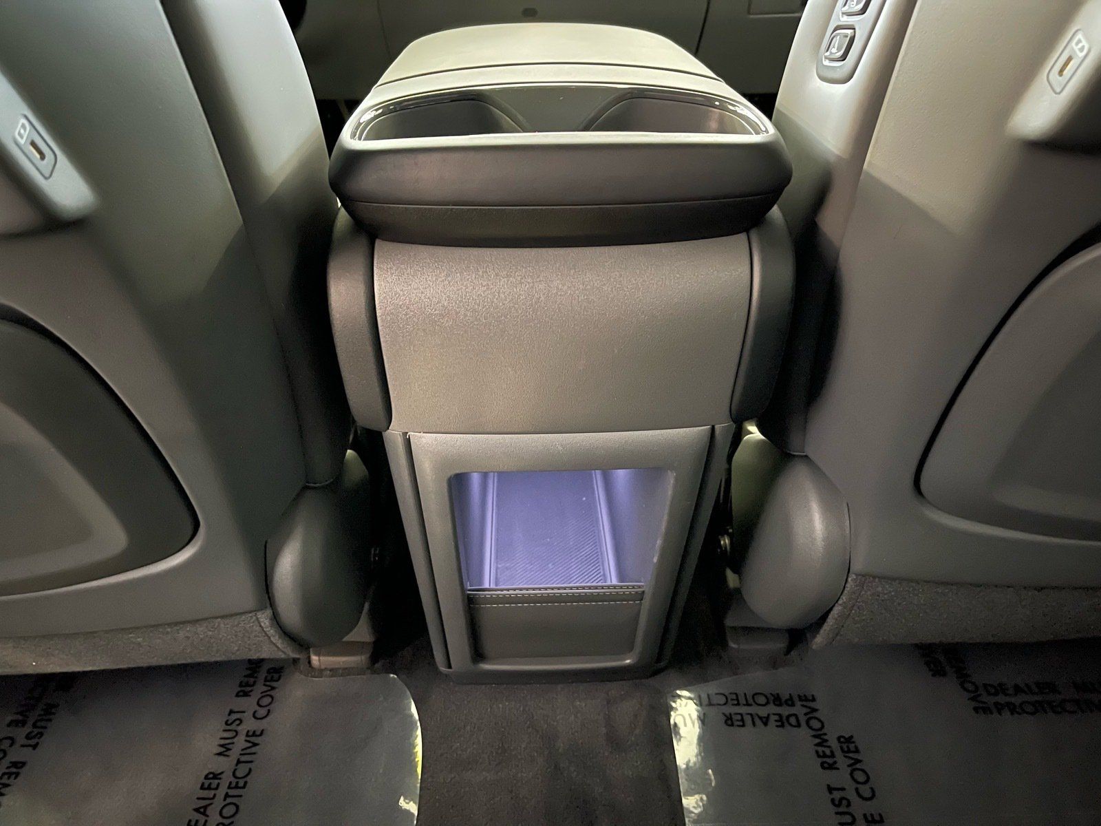 Used 2024 Kia EV9 Light RWD image 29