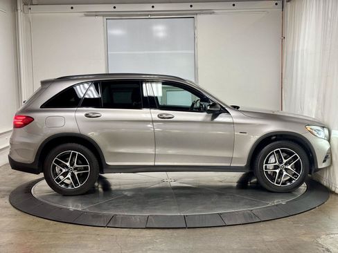 Used 2019 Mercedes-Benz GLC 350e 4MATIC image 10