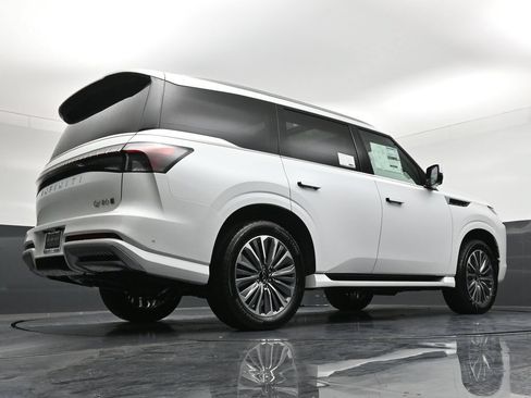 New 2027 INFINITI QX80 Luxe AWD/4WD image 33