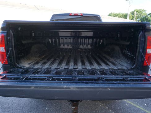 Used 2017 GMC Sierra 1500 SLE w/ SLE Value Package AWD/4WD image 24