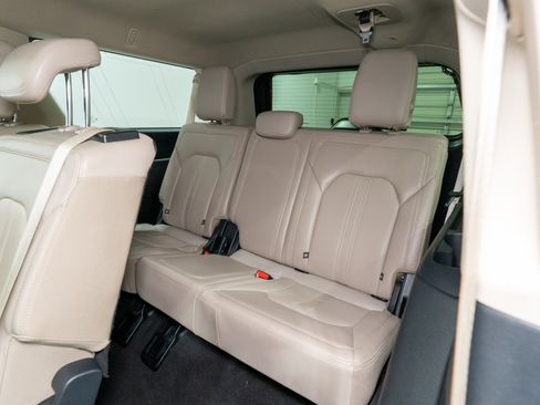 Used 2024 Ford Expedition Max Limited RWD image 35