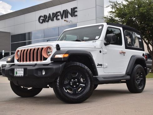 Used 2024 Jeep Wrangler Sport AWD/4WD image 2