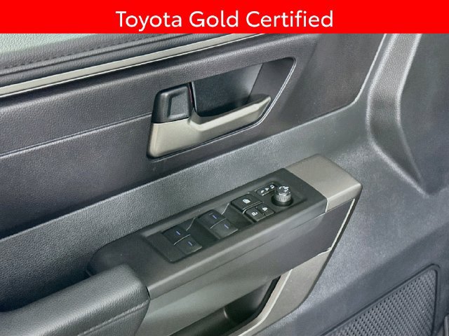 Used 2024 Toyota Sequoia SR5 AWD/4WD image 19