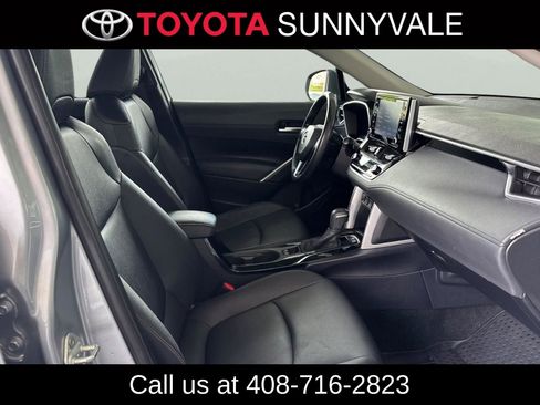 Used 2022 Toyota Corolla Cross XLE FWD image 20