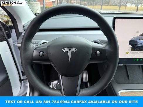 Used 2023 Tesla Model Y Performance image 19