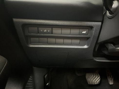Used 2023 Mitsubishi Outlander SE FWD image 58