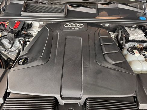 Used 2018 Audi Q7 2.0T Premium Plus w/ Premium Plus Package image 45