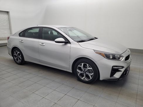 Used 2019 Kia Forte LXS image 11