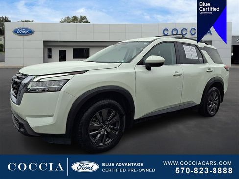 Used 2022 Nissan Pathfinder SV w/ Cargo Package image 1
