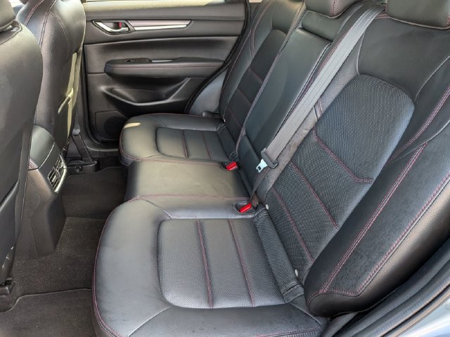 Used 2021 MAZDA CX-5 Carbon Edition FWD image 27