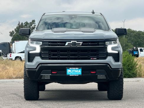 Used 2024 Chevrolet Silverado 1500 LT Trail Boss w/ Convenience Package II AWD/4WD image 10