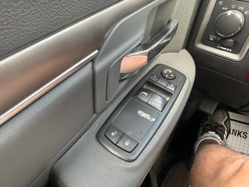 Used 2016 RAM 1500 Tradesman w/ Power & Remote Entry Group AWD/4WD image 41