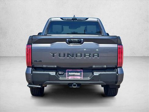 Used 2024 Toyota Tundra Limited AWD/4WD image 7